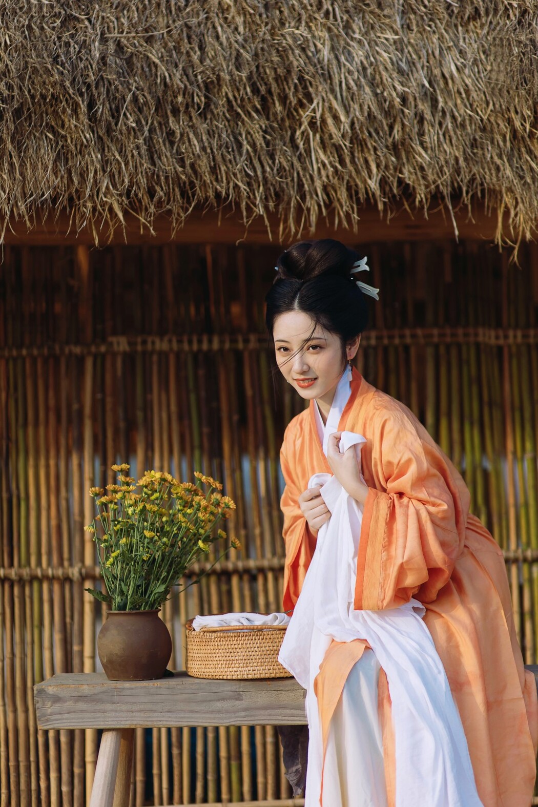 YiTuYu艺图语 Vol.1223 Xiao Wen Nuan Xiang Yao Ge Da Tai Yang