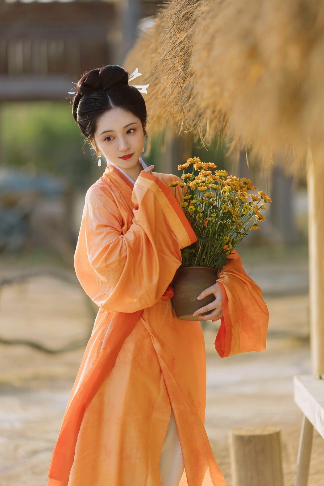 YiTuYu艺图语 Vol.1223 Xiao Wen Nuan Xiang Yao Ge Da Tai Yang