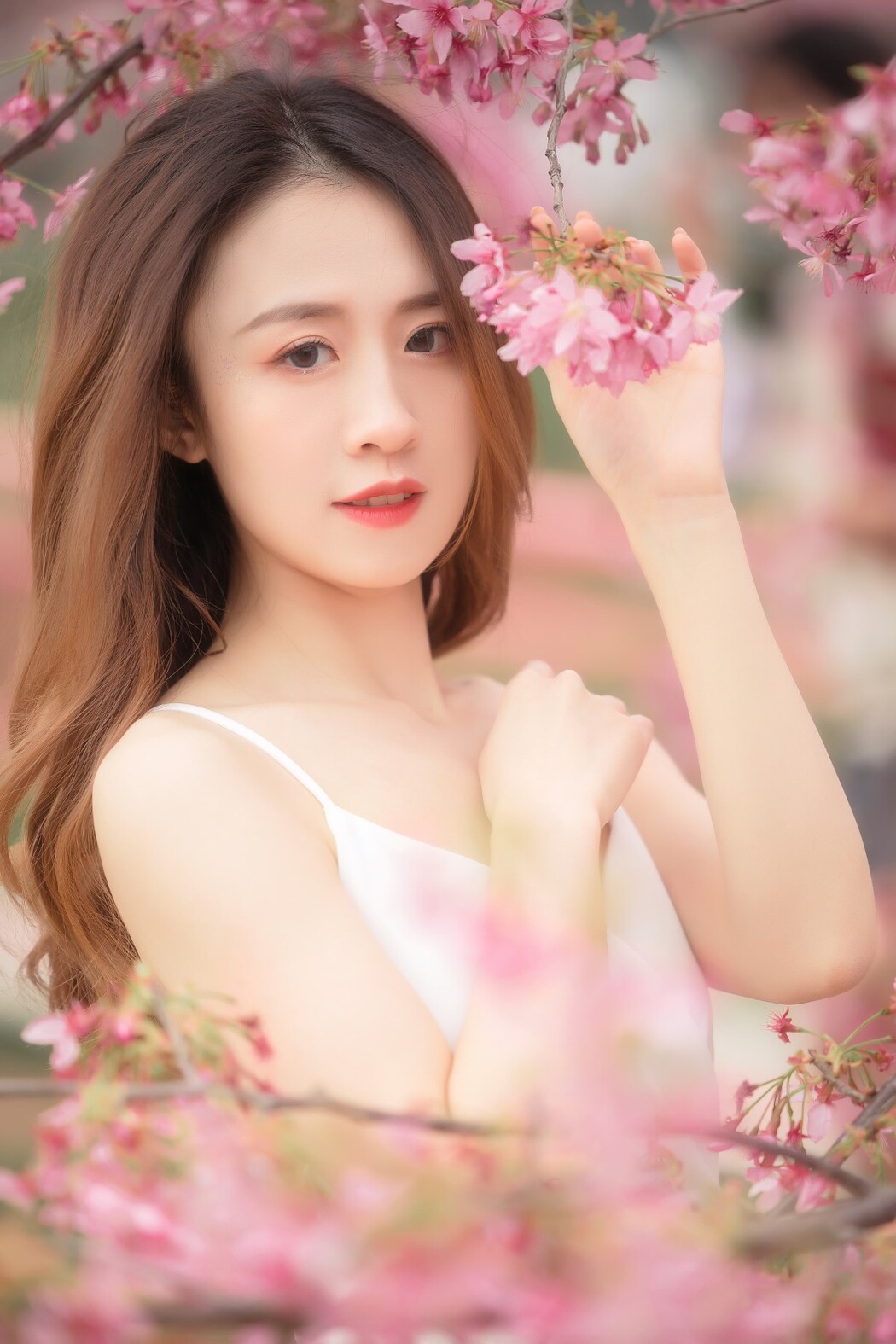 YiTuYu艺图语 Vol.1290 Zi Yi
