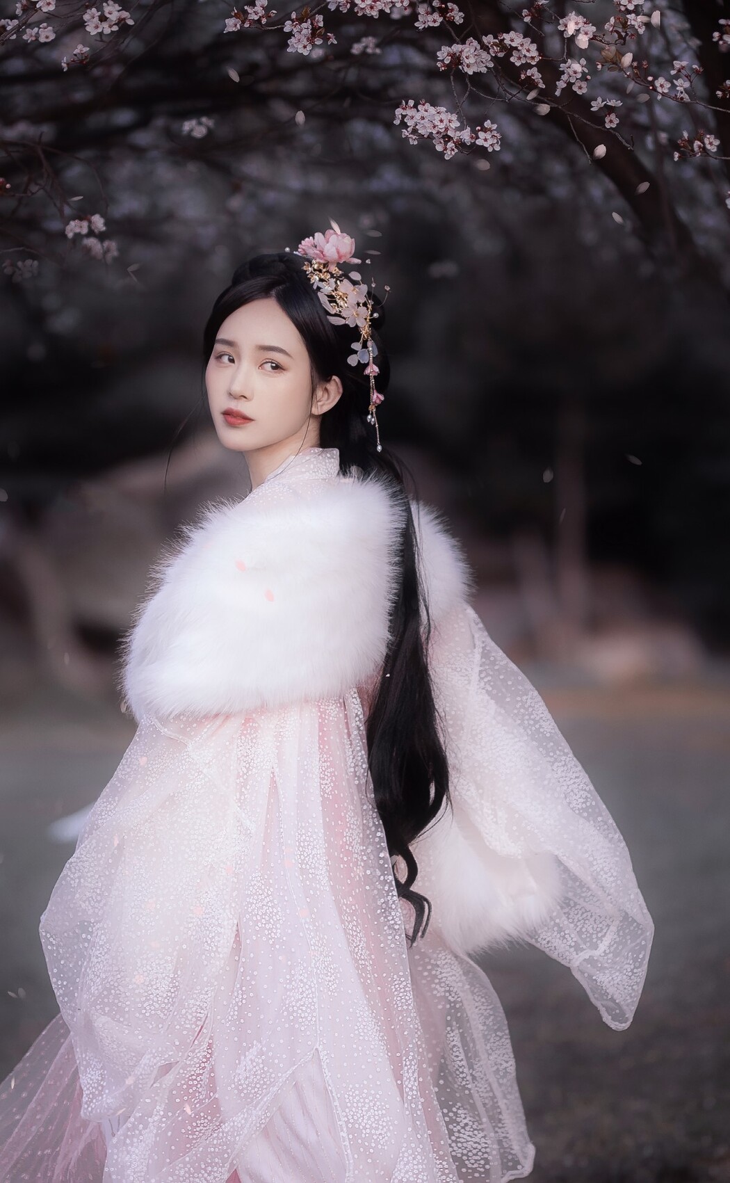 YiTuYu艺图语 Vol.1219 Qian Quan Fu Yu