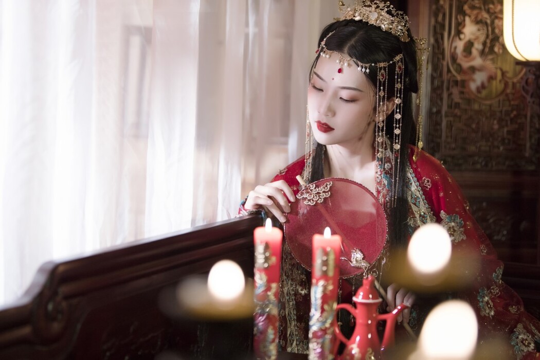 YiTuYu艺图语 Vol.1222 Zhi Zhi Qi
