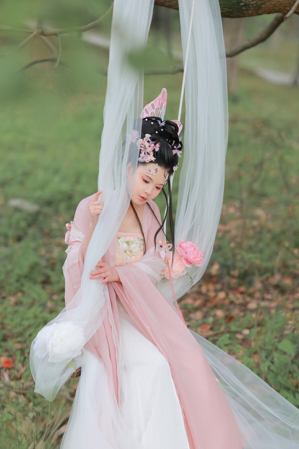 YiTuYu艺图语 Vol.1250 Xiao Guai Shou