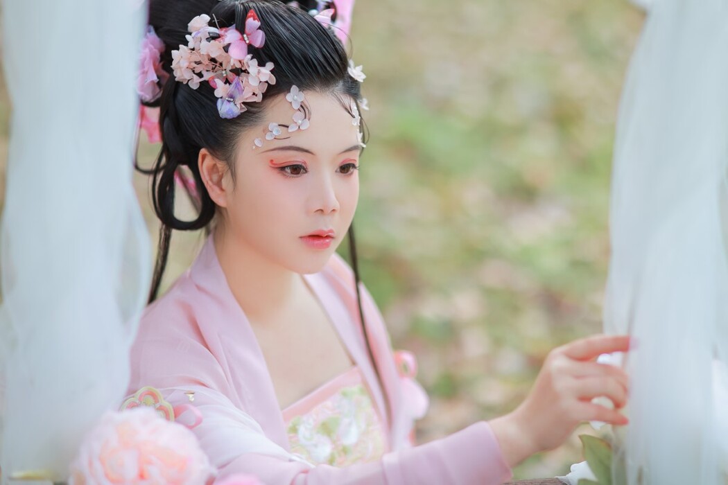 YiTuYu艺图语 Vol.1250 Xiao Guai Shou