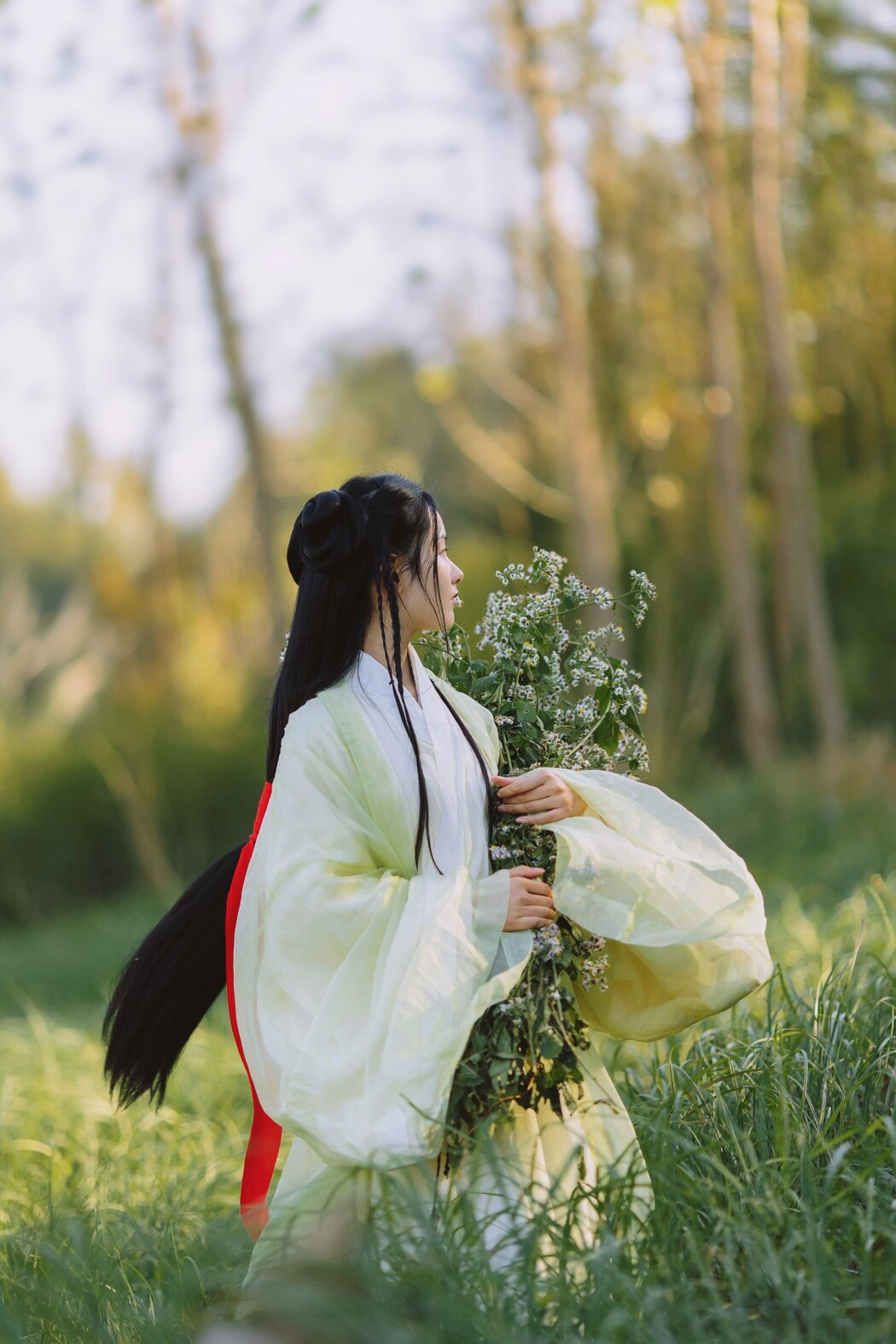 YiTuYu艺图语 Vol.1228 Ren Jian Yue-Su Chen