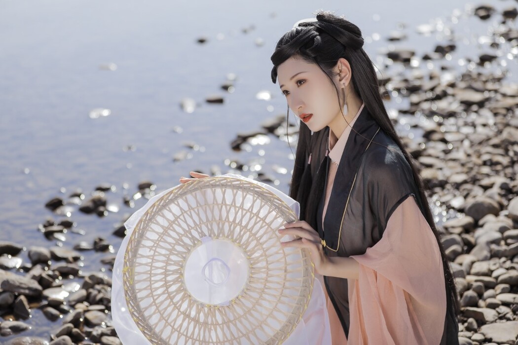 YiTuYu艺图语 Vol.1248 Mi Fei