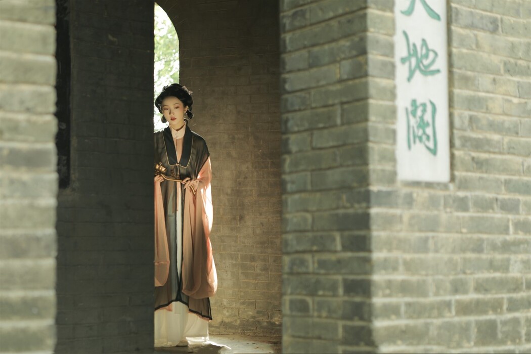 YiTuYu艺图语 Vol.1218 Xing No Maru Maru