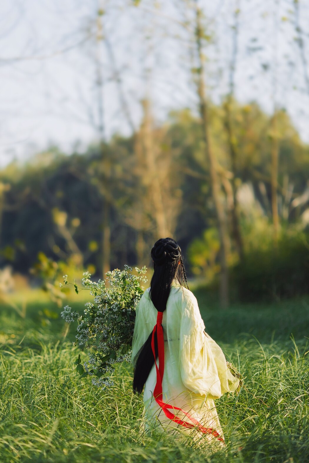 YiTuYu艺图语 Vol.1228 Ren Jian Yue-Su Chen