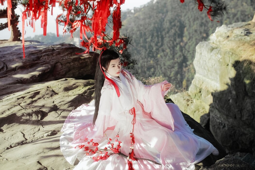 YiTuYu艺图语 Vol.1245 Chen Jia Wei