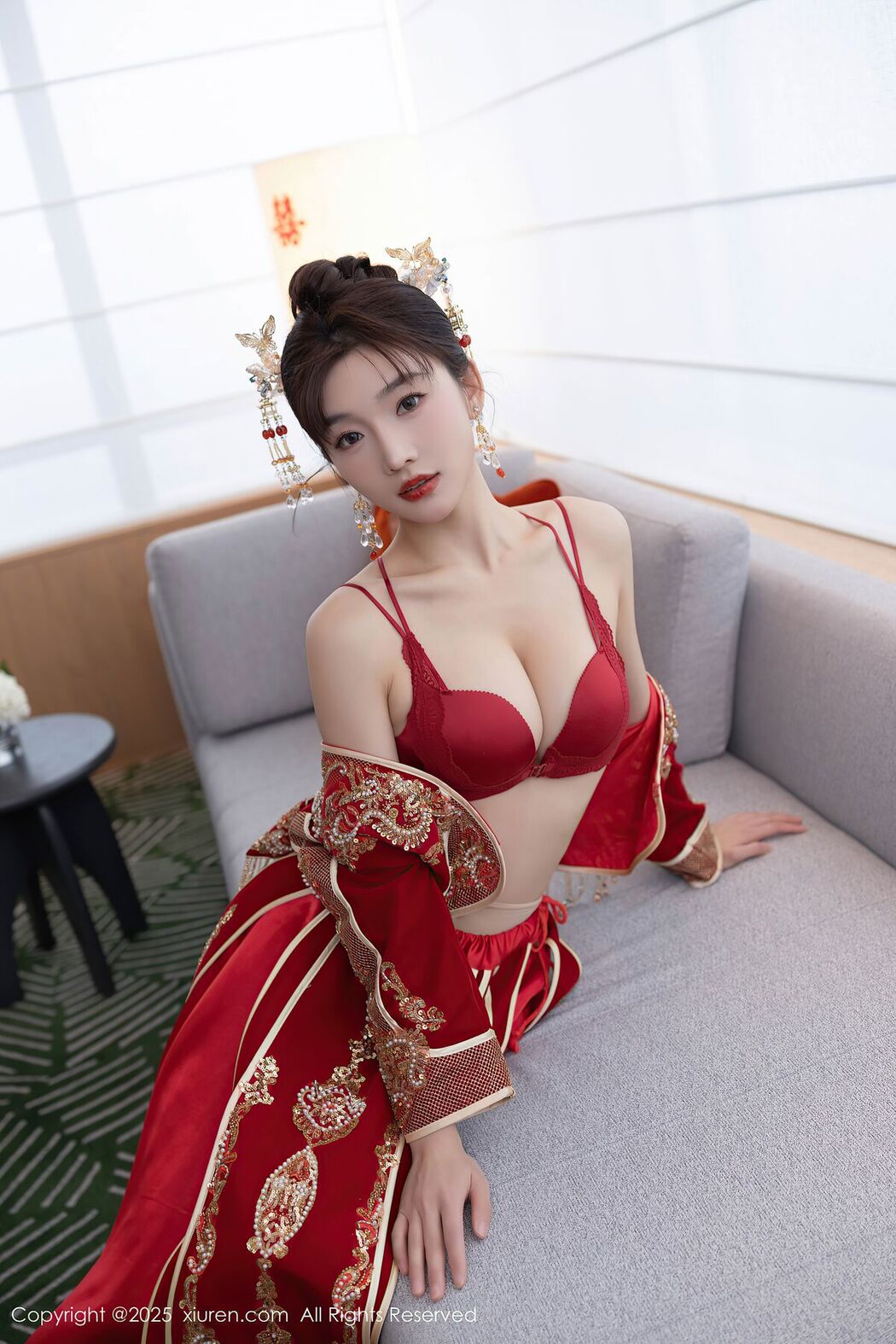 XiuRen秀人网 No.9770 Lu Xuan Xuan