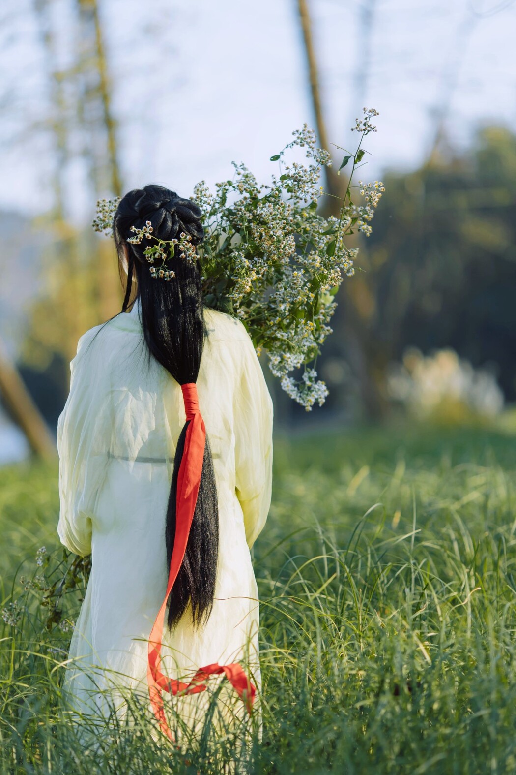 YiTuYu艺图语 Vol.1228 Ren Jian Yue-Su Chen