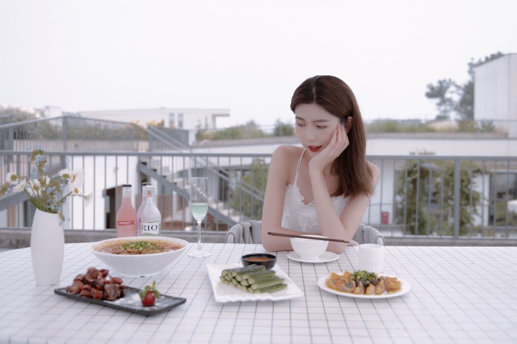 YiTuYu艺图语 Vol.1292 Su Su
