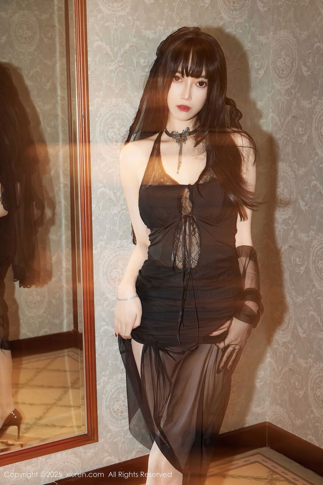 XiuRen秀人网 No.9773 Yue Er Yue Er