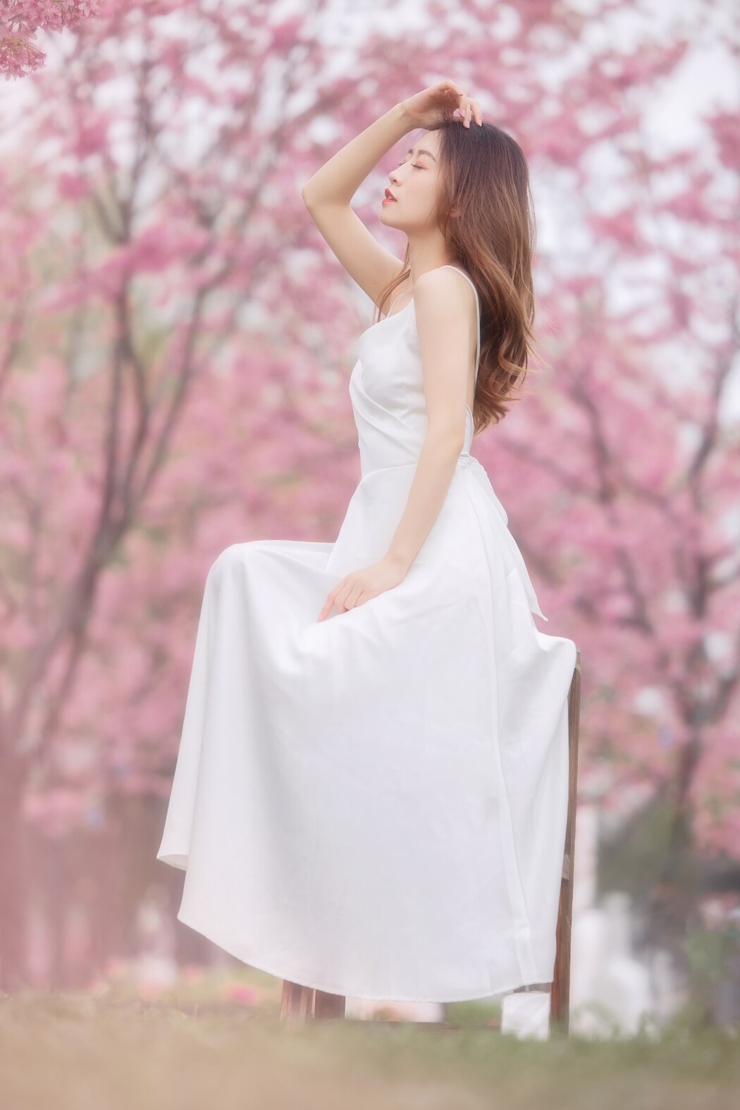 YiTuYu艺图语 Vol.1290 Zi Yi