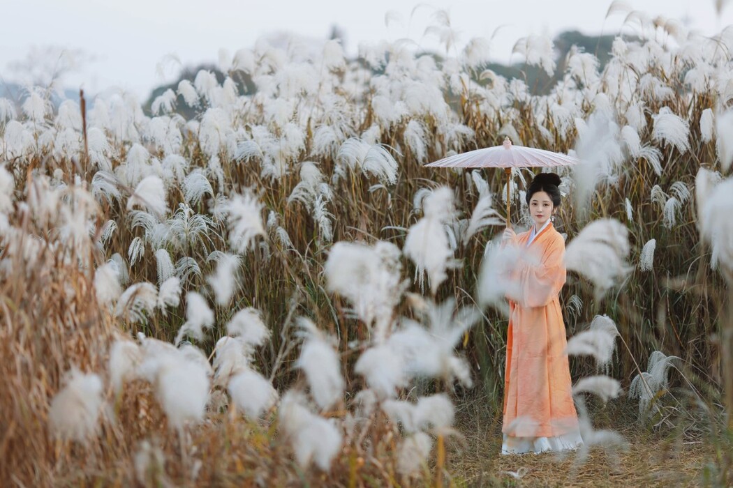 YiTuYu艺图语 Vol.1223 Xiao Wen Nuan Xiang Yao Ge Da Tai Yang