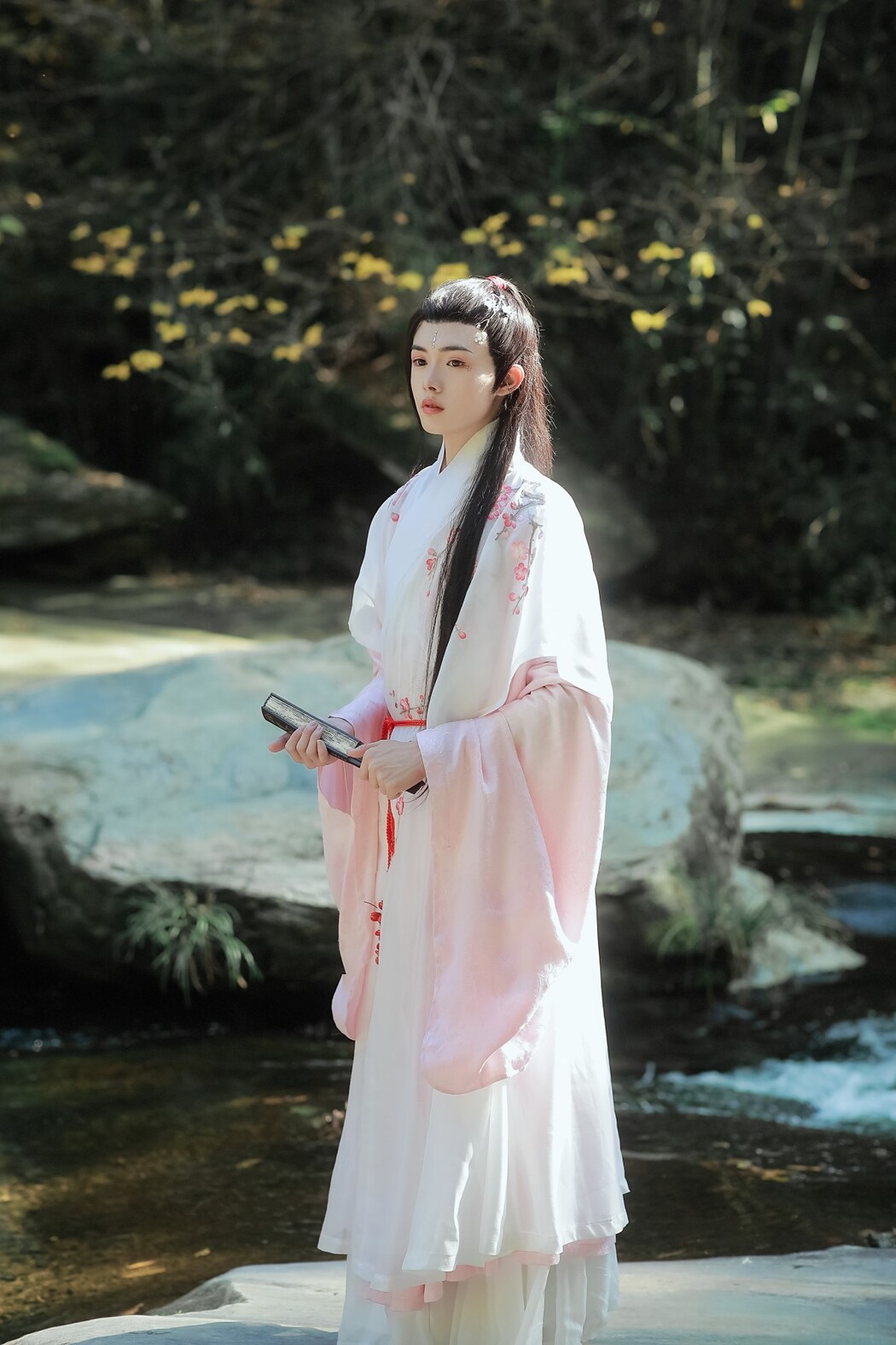 YiTuYu艺图语 Vol.1245 Chen Jia Wei
