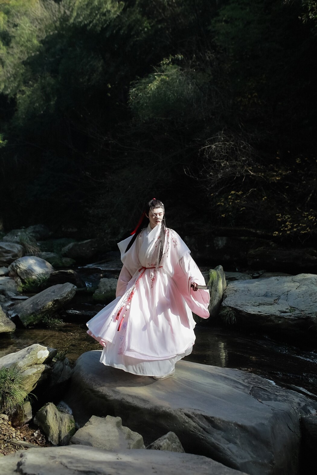 YiTuYu艺图语 Vol.1245 Chen Jia Wei