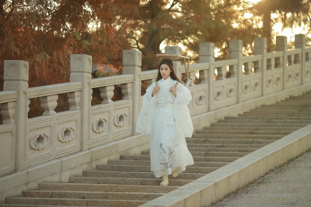 YiTuYu艺图语 Vol.1224 Keikei Bai Cha Qing Huan
