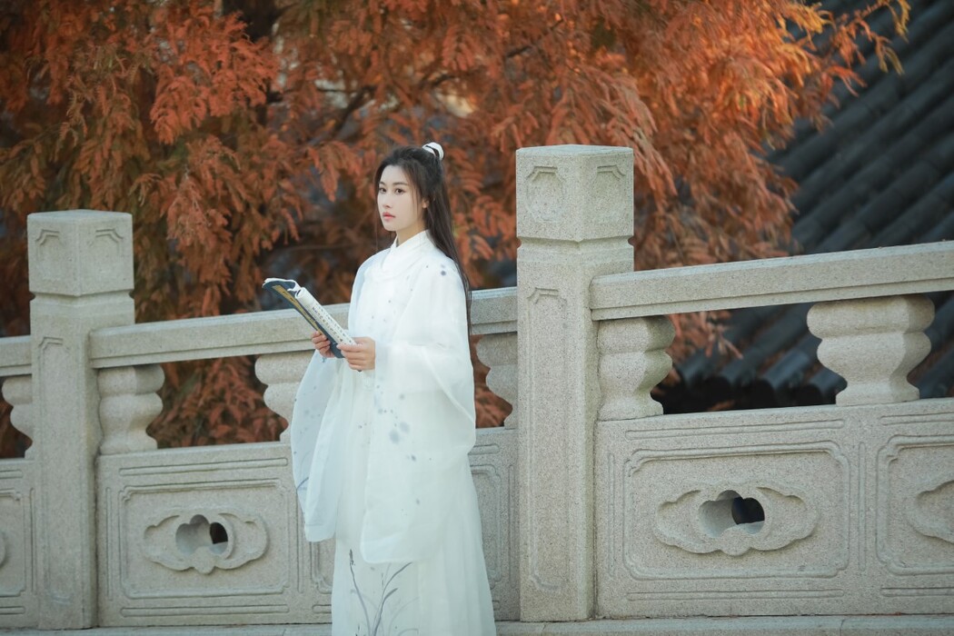 YiTuYu艺图语 Vol.1224 Keikei Bai Cha Qing Huan
