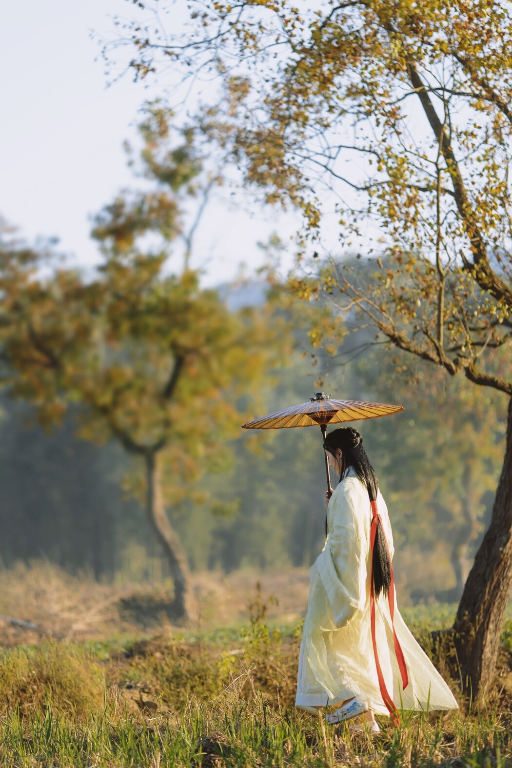 YiTuYu艺图语 Vol.1228 Ren Jian Yue-Su Chen