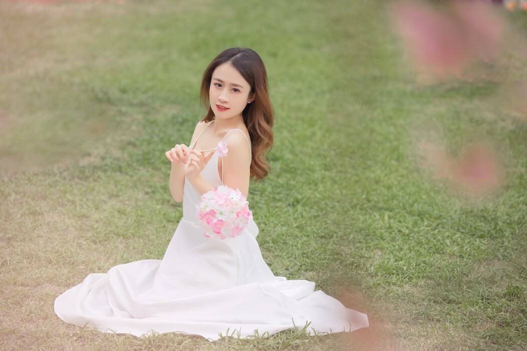 YiTuYu艺图语 Vol.1290 Zi Yi