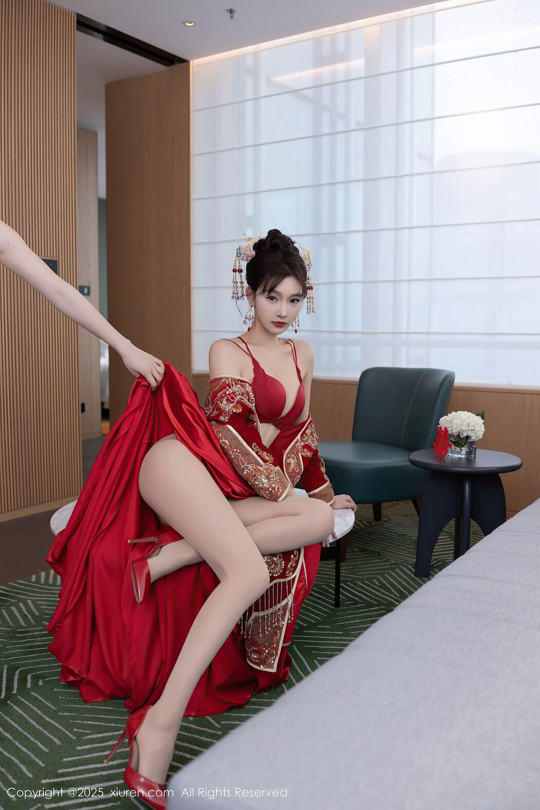 XiuRen秀人网 No.9770 Lu Xuan Xuan