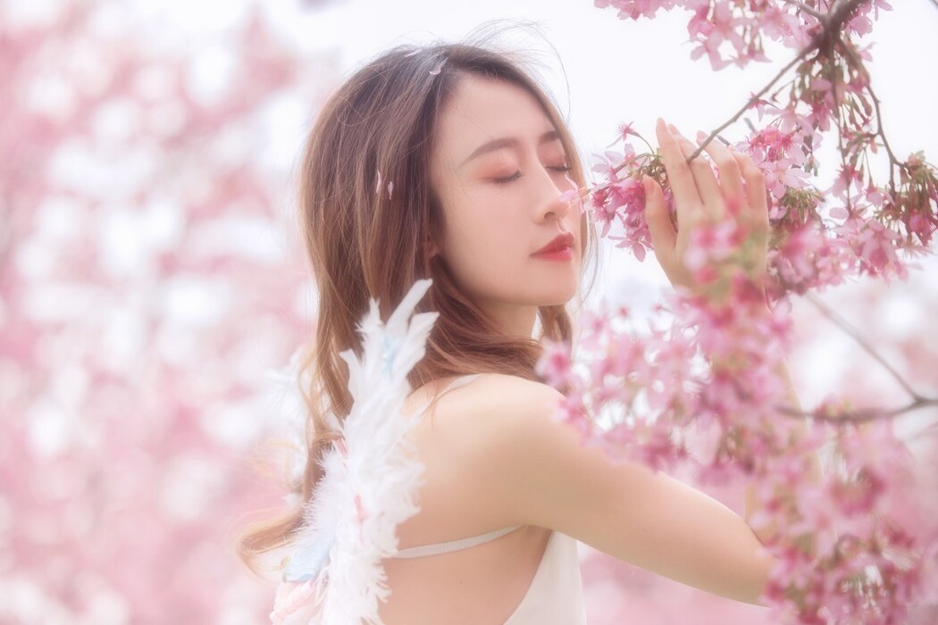 YiTuYu艺图语 Vol.1290 Zi Yi