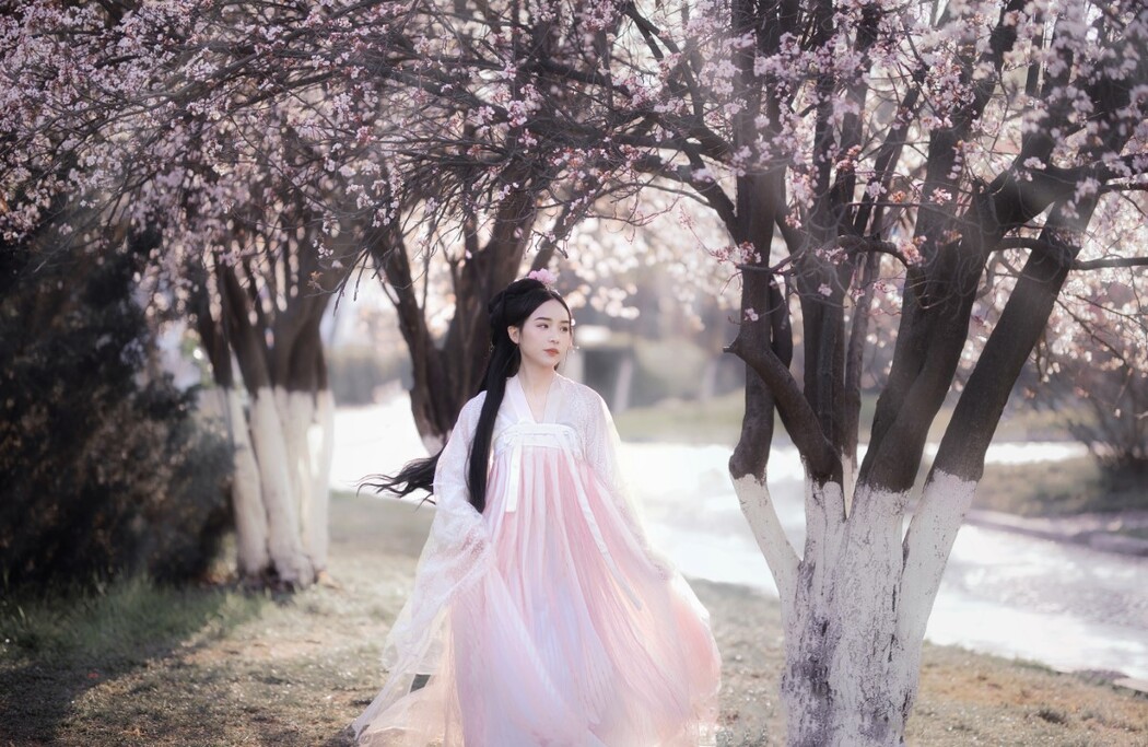 YiTuYu艺图语 Vol.1219 Qian Quan Fu Yu