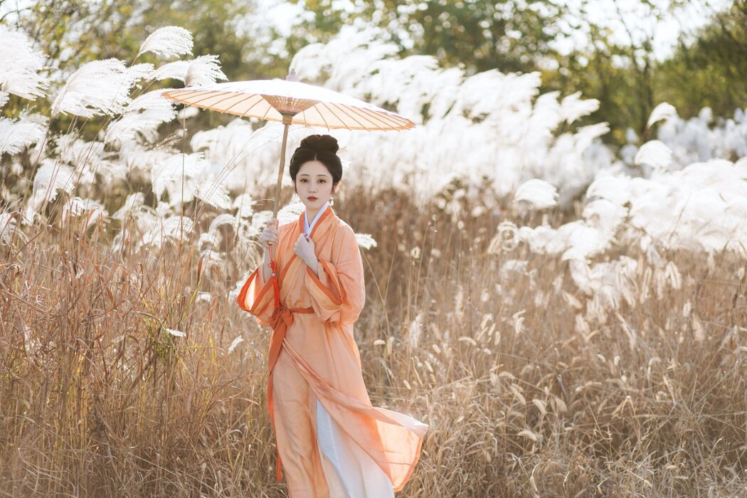 YiTuYu艺图语 Vol.1223 Xiao Wen Nuan Xiang Yao Ge Da Tai Yang