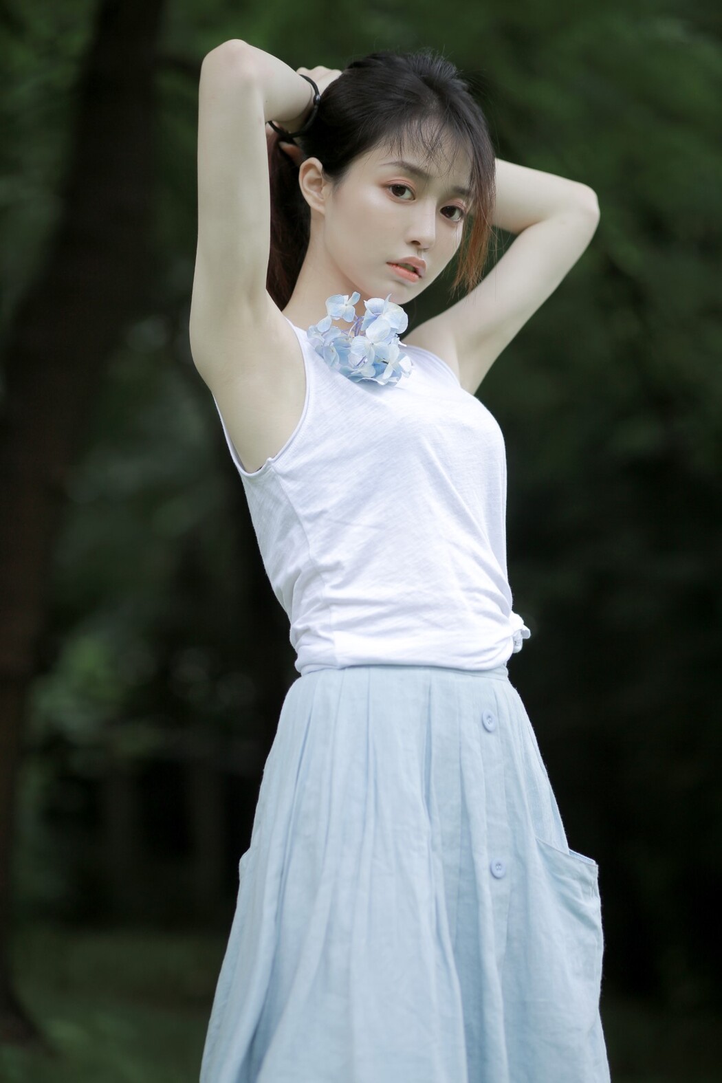 YiTuYu艺图语 Vol.1244 Qu Ling Xi