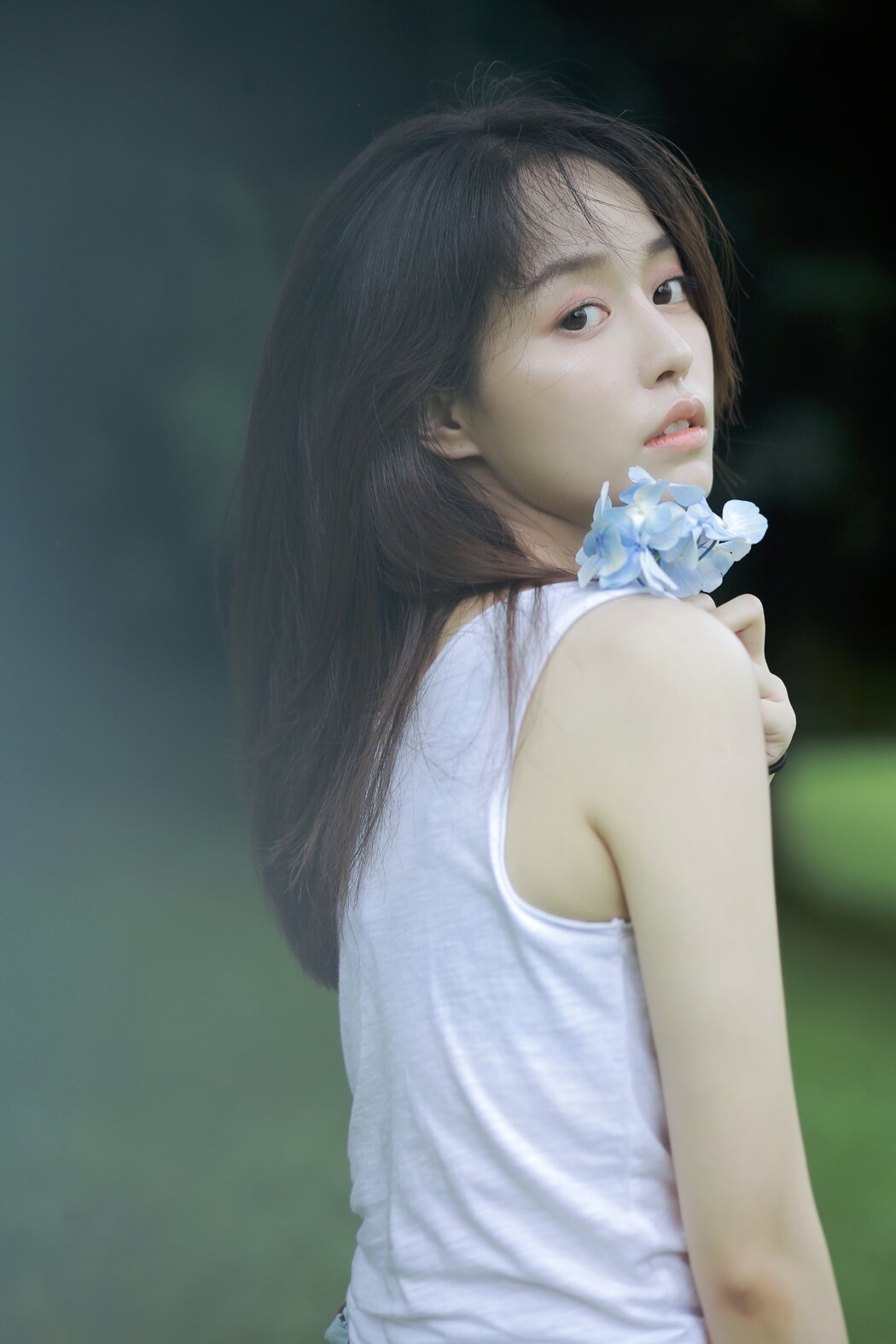 YiTuYu艺图语 Vol.1244 Qu Ling Xi