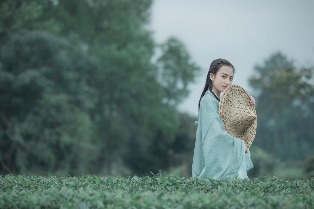 YiTuYu艺图语 Vol.1235 Yi Bao