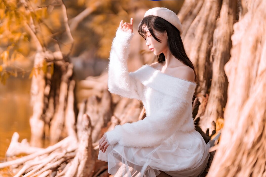 YiTuYu艺图语 Vol.1300 Si Liang poi