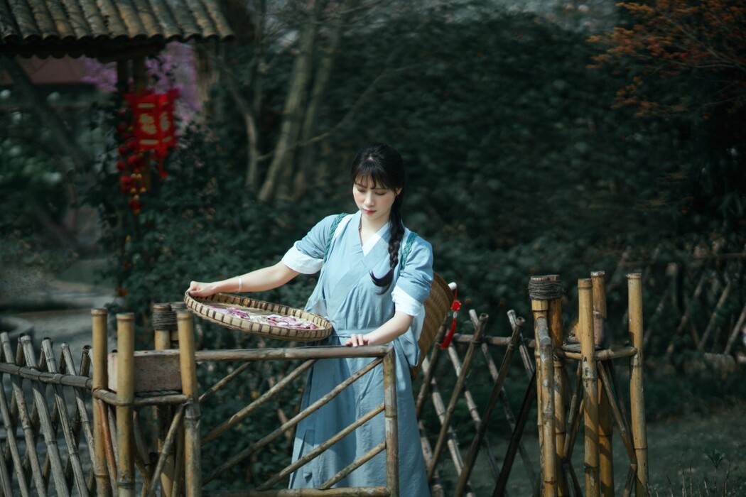 YiTuYu艺图语 Vol.1296 Chu Cha