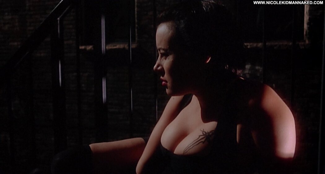 Jennifer Tilly