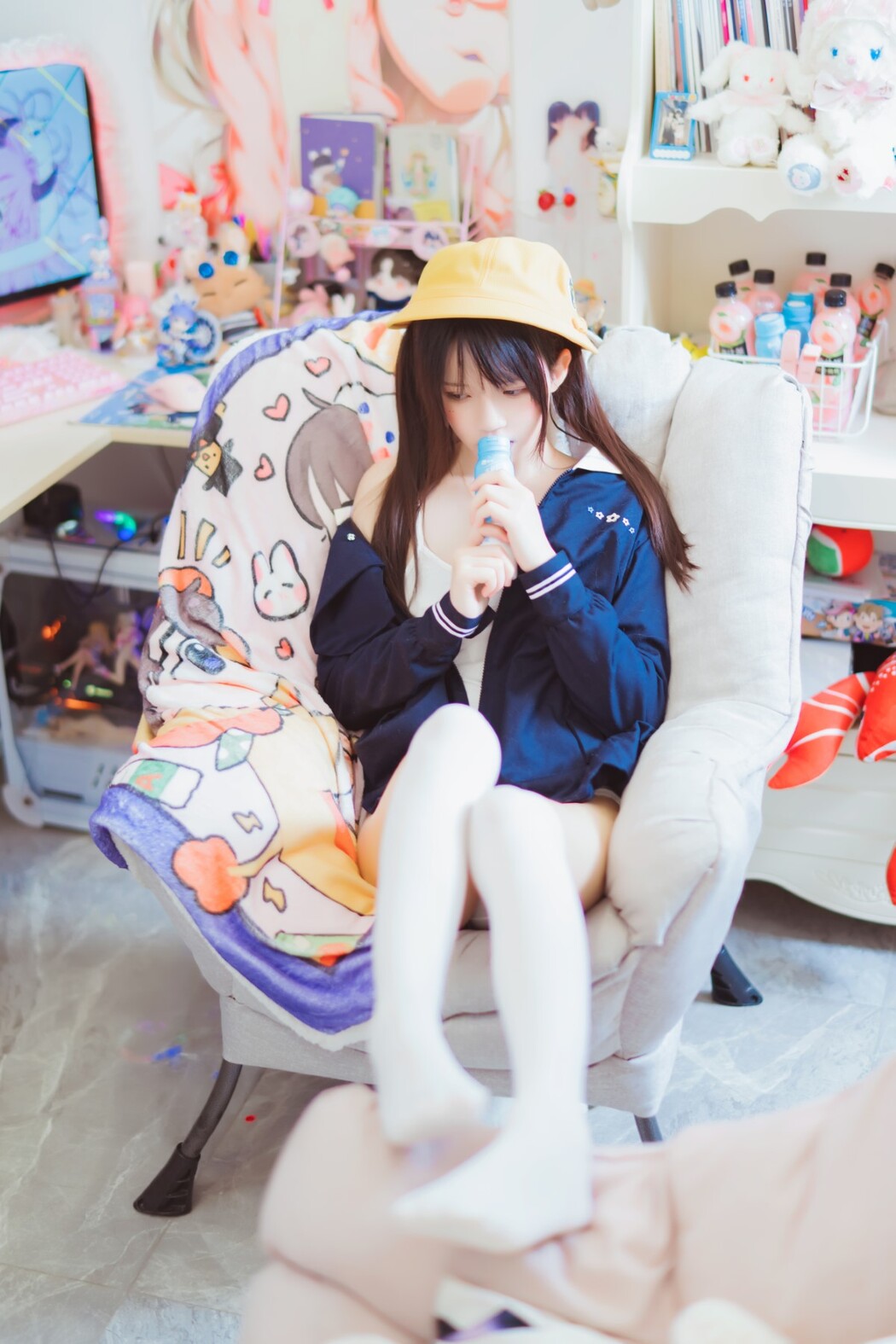 YiTuYu艺图语 Vol.1397 Cherry Meow