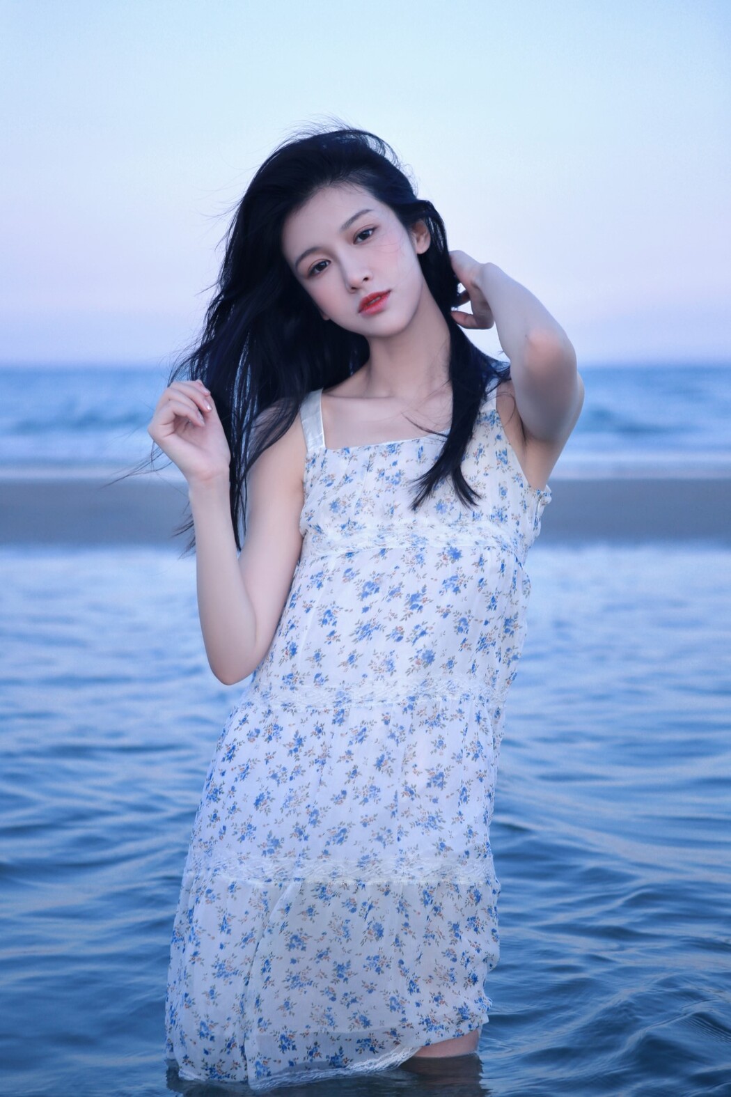 YiTuYu艺图语 Vol.1376 Shang Yu Qian Momooly