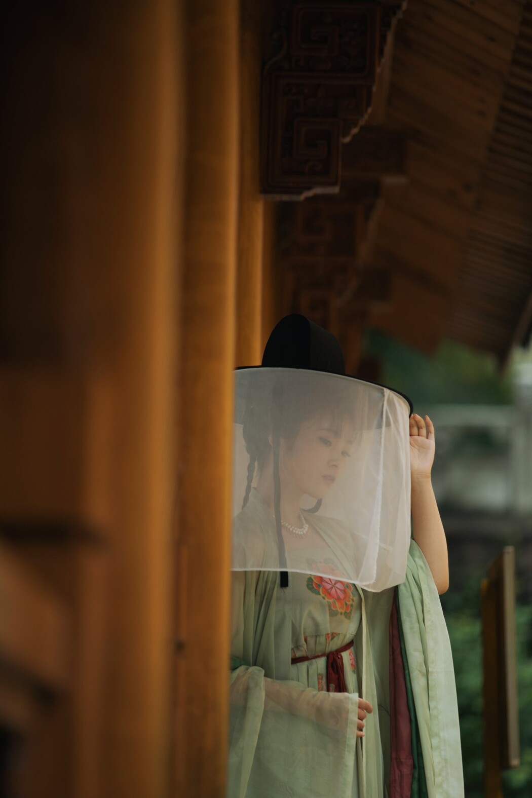 YiTuYu艺图语 Vol.1305 Yi Ge Bai Lu