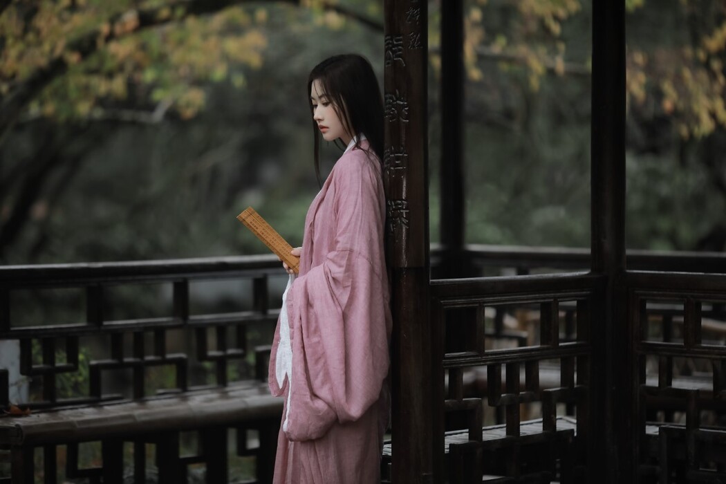 YiTuYu艺图语 Vol.1357 Keikei Bai Cha Qing Huan