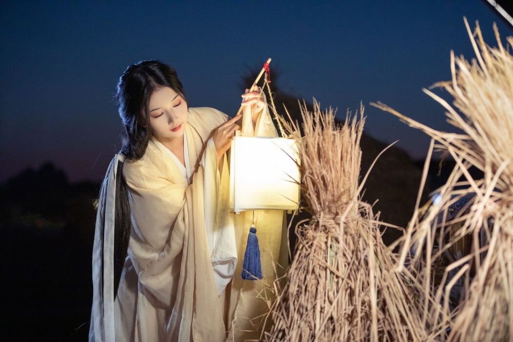 YiTuYu艺图语 Vol.1353 Suan La Tang Er