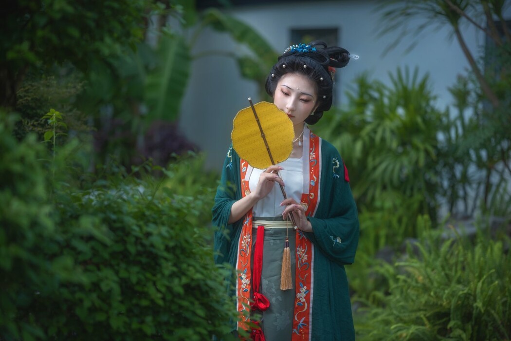 YiTuYu艺图语 Vol.1362 Zhu Wan Ting