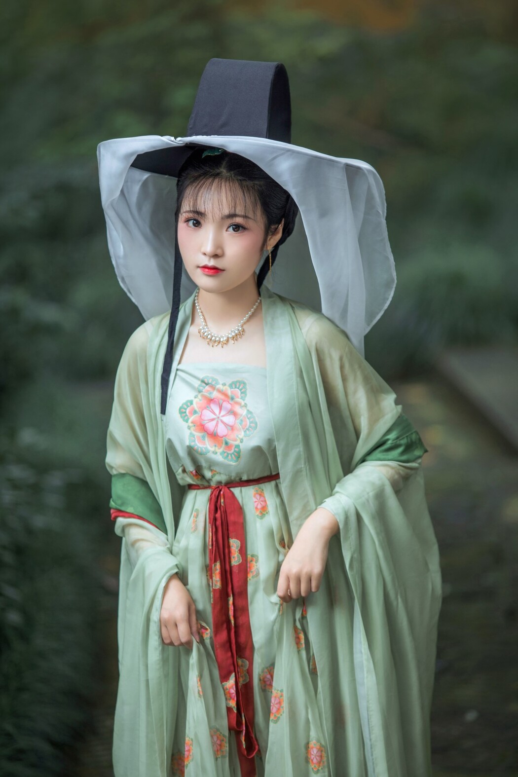 YiTuYu艺图语 Vol.1305 Yi Ge Bai Lu