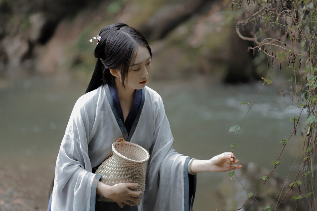 YiTuYu艺图语 Vol.1321 Liu Yuan Yi