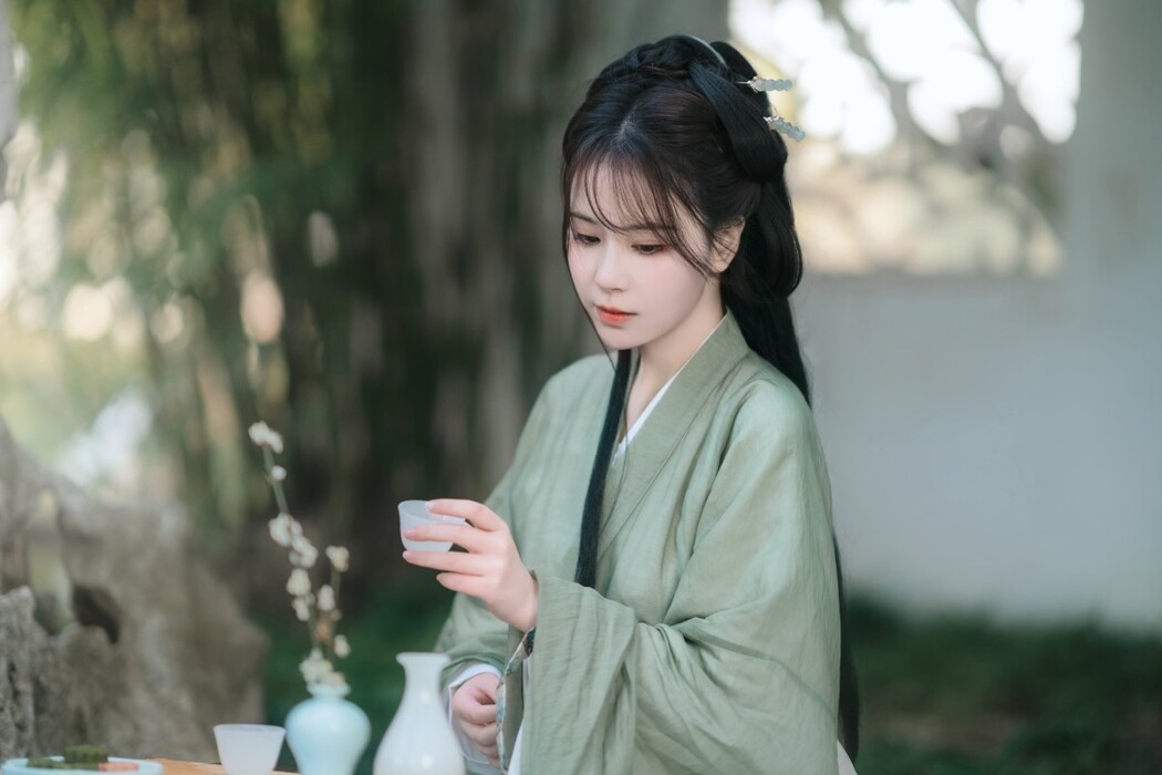YiTuYu艺图语 Vol.1371 Gong Zi Bu Huai