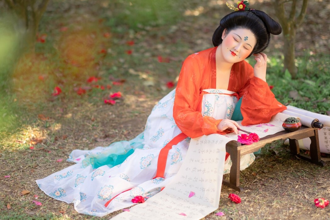 YiTuYu艺图语 Vol.1396 Chang Ge Yao Nu Li Ya