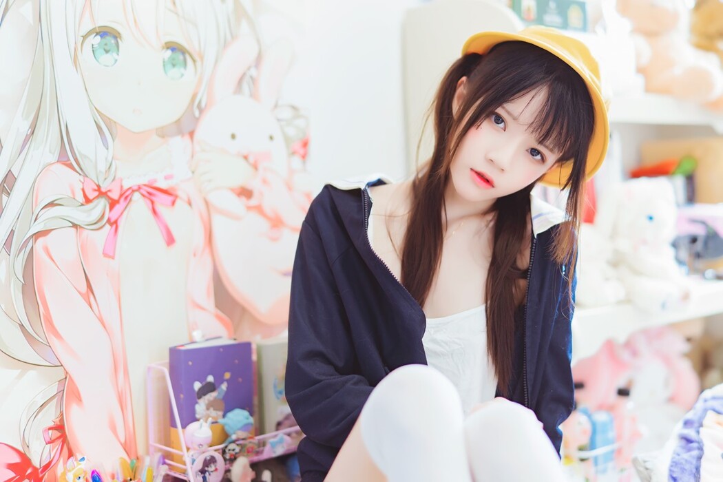 YiTuYu艺图语 Vol.1397 Cherry Meow