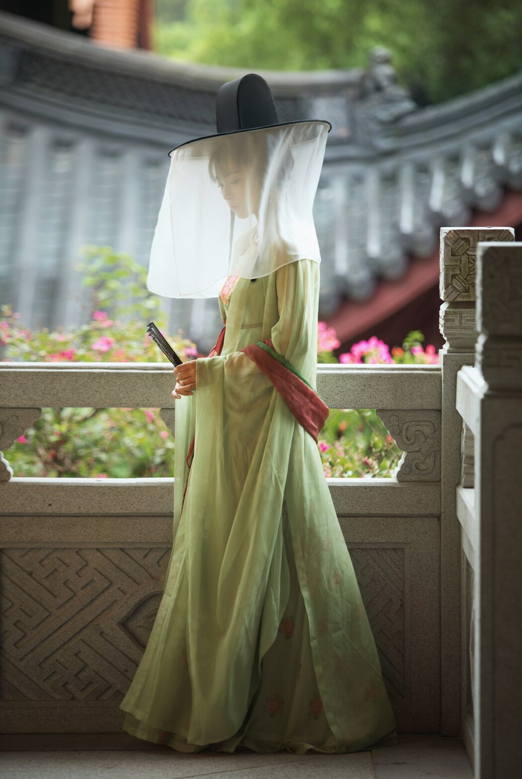 YiTuYu艺图语 Vol.1305 Yi Ge Bai Lu
