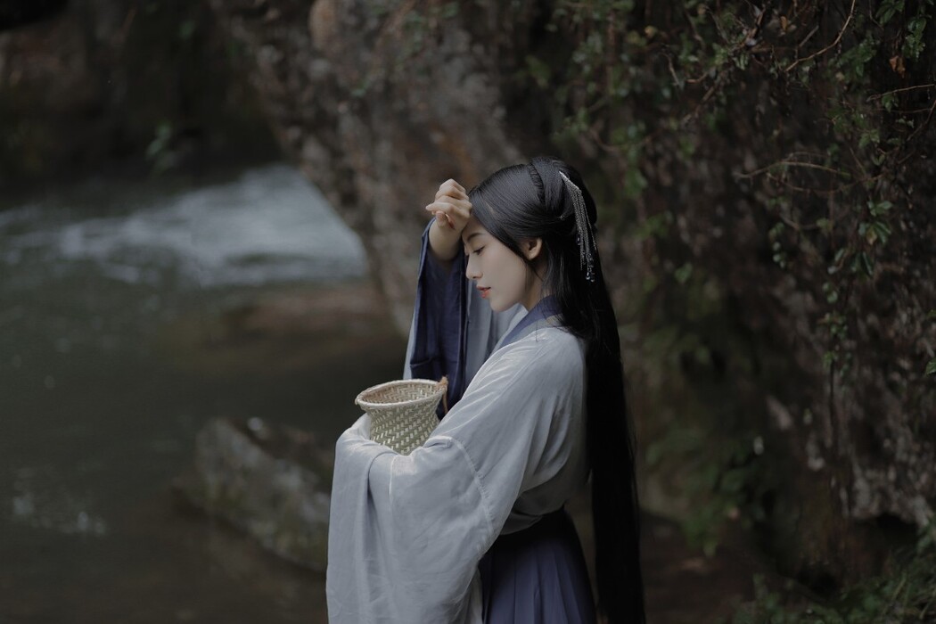 YiTuYu艺图语 Vol.1321 Liu Yuan Yi