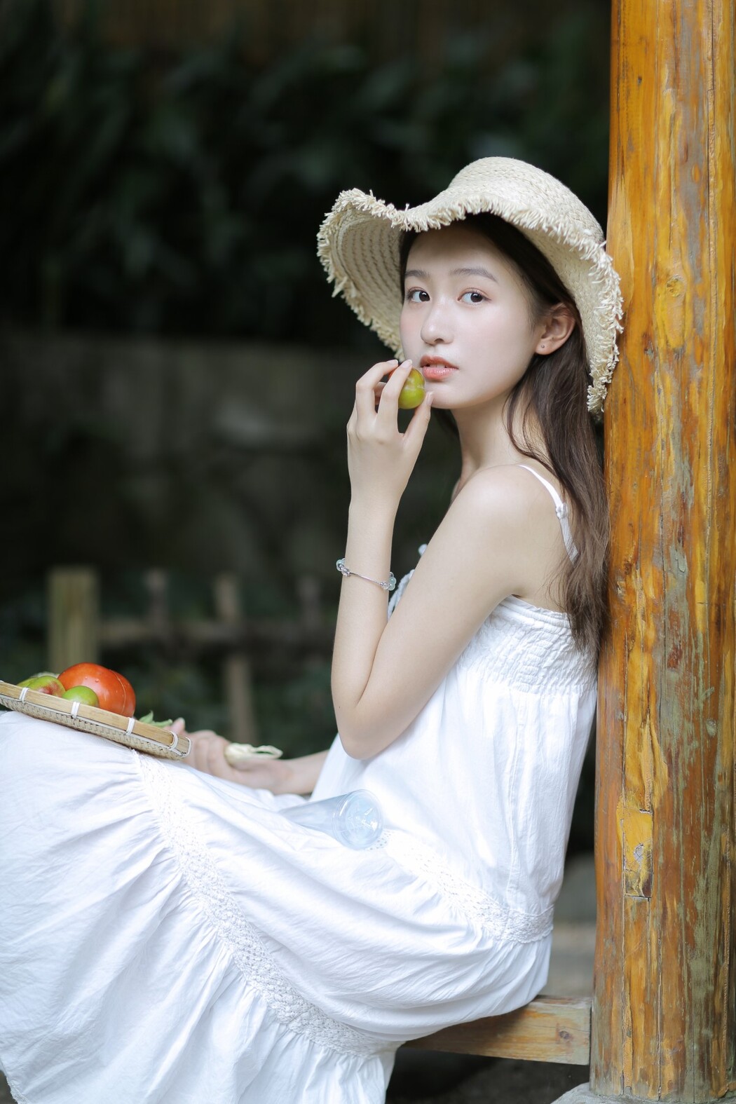 YiTuYu艺图语 Vol.1378 Rui Qiu De Kuai Le Ren Sheng