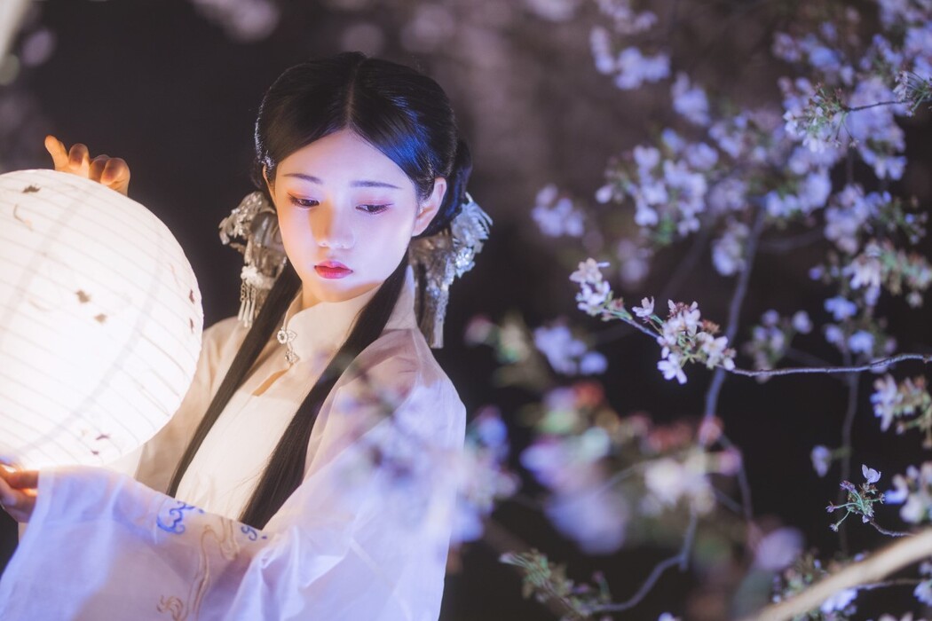 YiTuYu艺图语 Vol.1335 Wu Ying Kun Kun