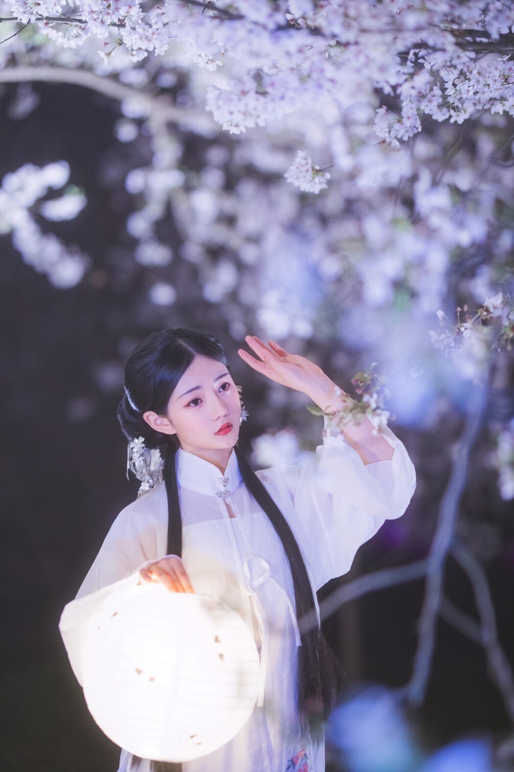 YiTuYu艺图语 Vol.1335 Wu Ying Kun Kun
